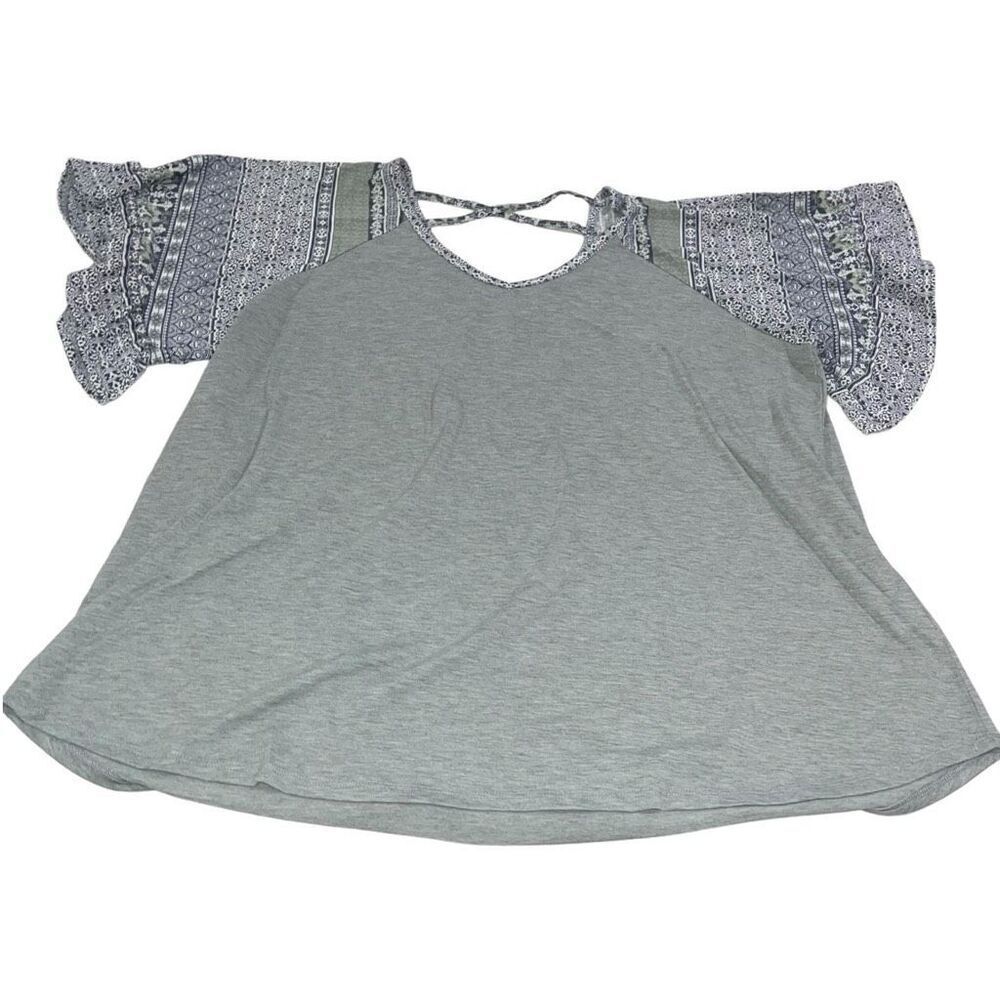 Absolutely Famous Grey & Blue Flutter Bell Sleeve Top - Size 2X - Picture 2 of 7